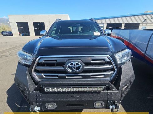 Used 2017 Toyota Tacoma Limited w/ Tow Package image 2