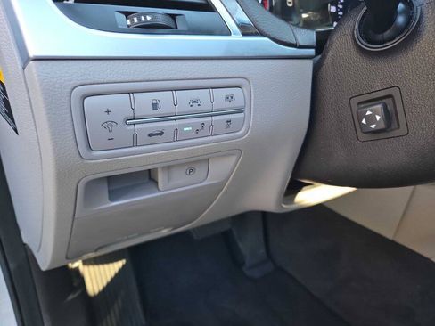 Used 2015 Hyundai Genesis 3.8 w/ Option Group 03 RWD image 29