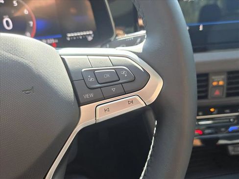 New 2026 Volkswagen Jetta SE image 19