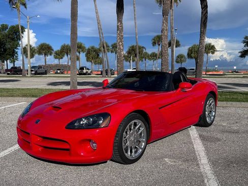 Used 2003 Dodge Viper SRT-10 RWD image 8