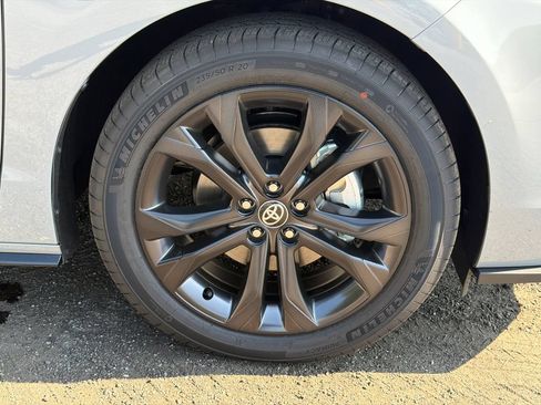 New 2026 Toyota Sienna XSE FWD image 13