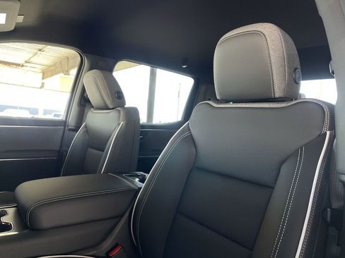 New 2026 GMC Sierra EV Elevation AWD/4WD image 18