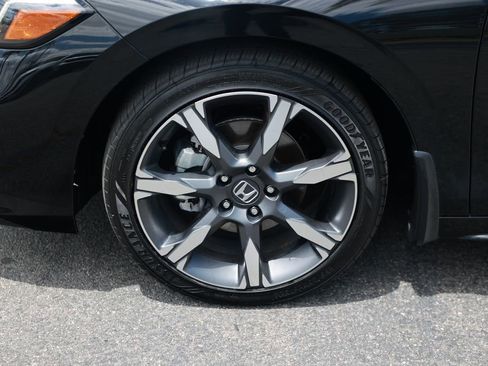 Used 2025 Honda Civic Sport Touring image 11