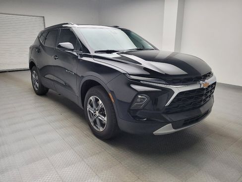 Used 2024 Chevrolet Blazer LT w/ Convenience Package FWD image 13