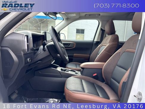 Used 2025 Ford Bronco Sport Outer Banks w/ Outer Banks Tech Package+ AWD/4WD image 22