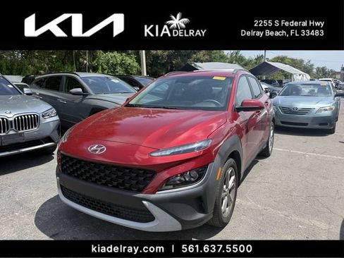 Used 2023 Hyundai Kona SEL w/ Cargo Package FWD image 4