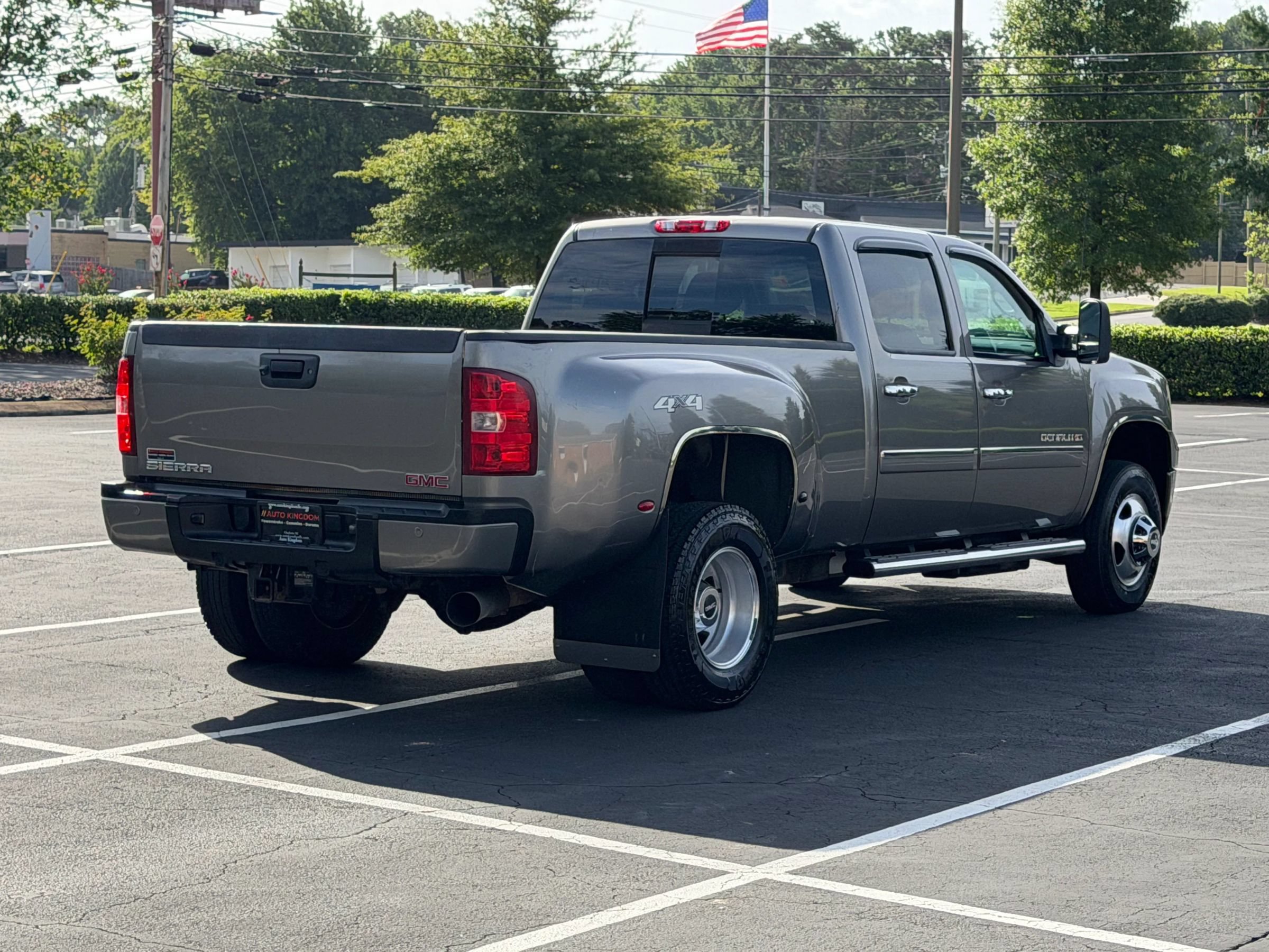 Used 2012 GMC Sierra 3500 Denali AWD/4WD image 7