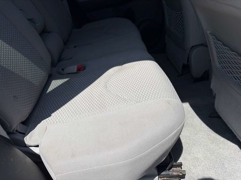 Used 2012 Toyota RAV4 4WD w/ Upgrade Value Pkg image 24