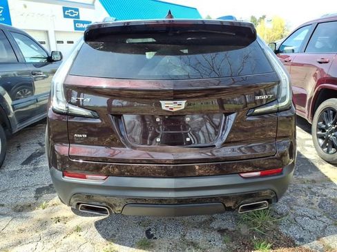 Used 2021 Cadillac XT4 Sport w/ Sun And Sound Package AWD/4WD image 6