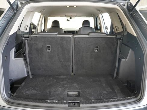 Used 2019 Volkswagen Atlas SE FWD image 39
