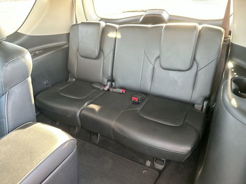 Used 2024 INFINITI QX80 Luxe image 24