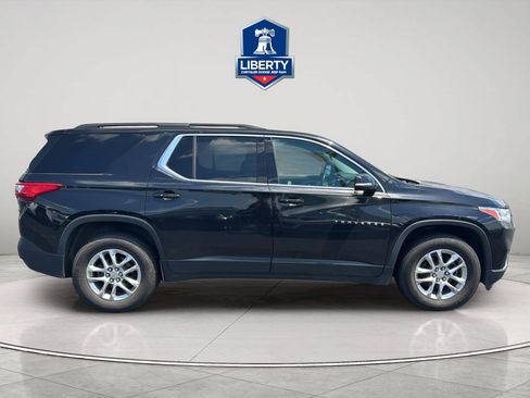 Used 2020 Chevrolet Traverse LT FWD image 13