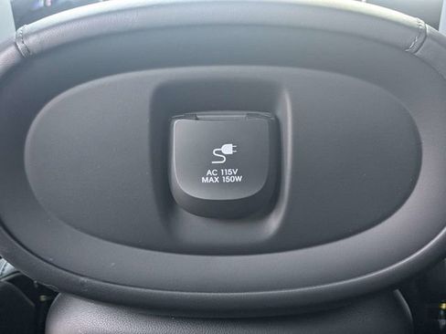 Used 2026 Hyundai Palisade Calligraphy FWD image 15