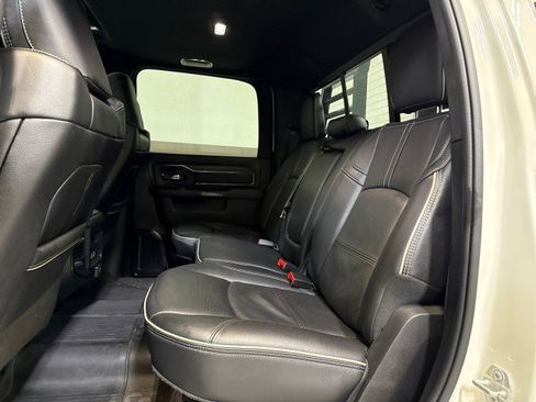 Used 2024 RAM 2500 Limited image 38