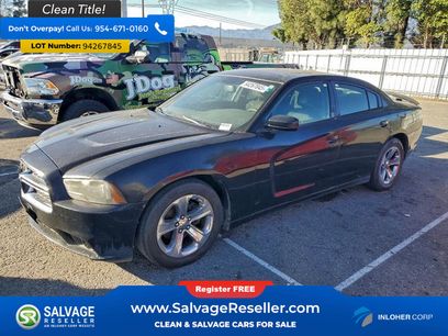 Used 2013 Dodge Charger SXT w/ Sport Appearance Group