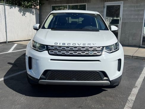Used 2020 Land Rover Discovery Sport image 2