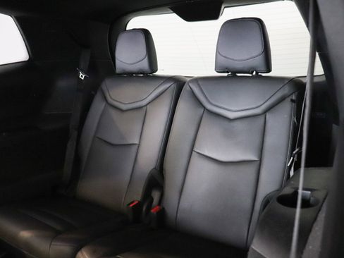 Used 2023 Cadillac XT6 Premium Luxury w/ LPO, Floor Liner Package AWD/4WD image 21