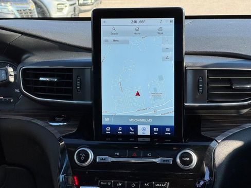 Used 2023 Ford Explorer Limited w/ Hybrid Equipment Group 310A image 14