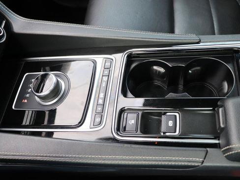Used 2020 Jaguar F-PACE S AWD/4WD image 42