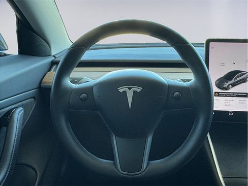 Used 2018 Tesla Model 3 Long Range AWD/4WD image 11