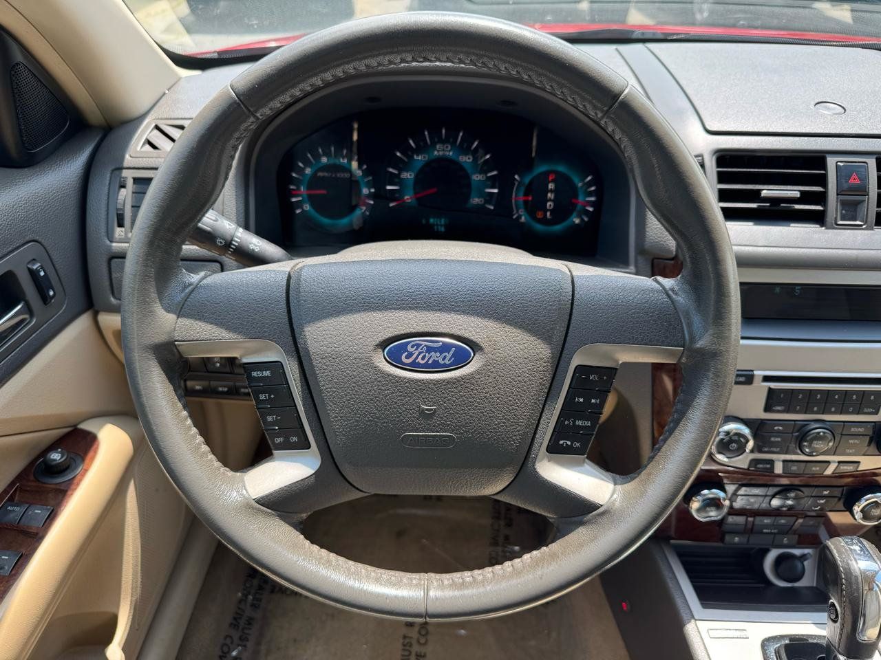 Used 2010 Ford Fusion SEL FWD image 18