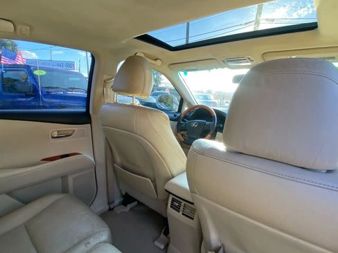 Used 2011 Lexus RX 350 2WD image 16