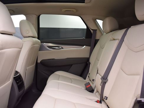 New 2025 Cadillac XT5 Premium Luxury w/ LPO, Floor Liner Package image 25