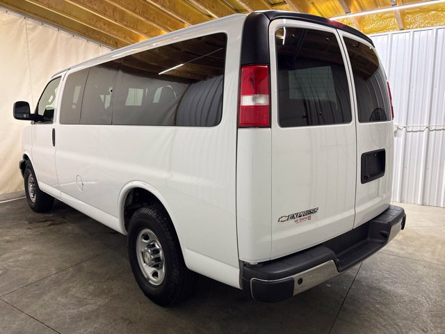Used 2020 Chevrolet Express 2500 LT RWD image 7