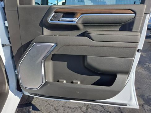 New 2026 Chevrolet Silverado 3500 High Country w/ High Country Premium Package image 43