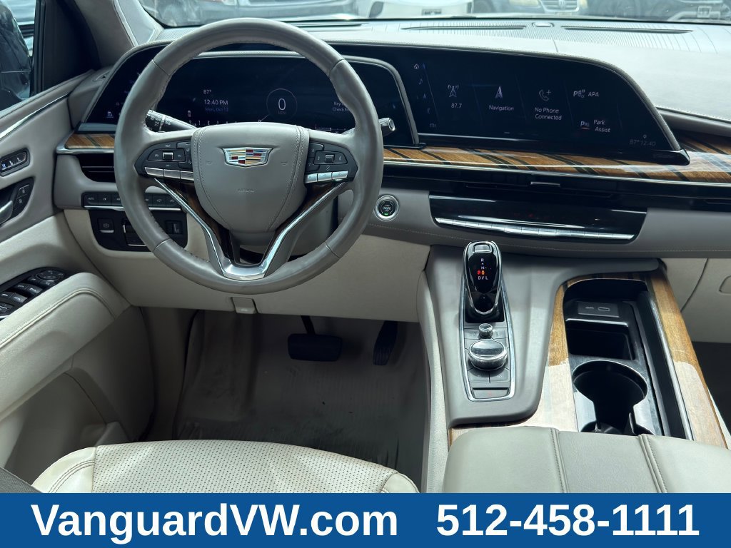 Used 2022 Cadillac Escalade Sport Platinum w/ Heavy-Duty Trailer Package AWD/4WD image 24