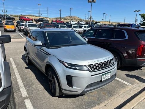 Used 2020 Land Rover Range Rover Evoque SE AWD/4WD image 2