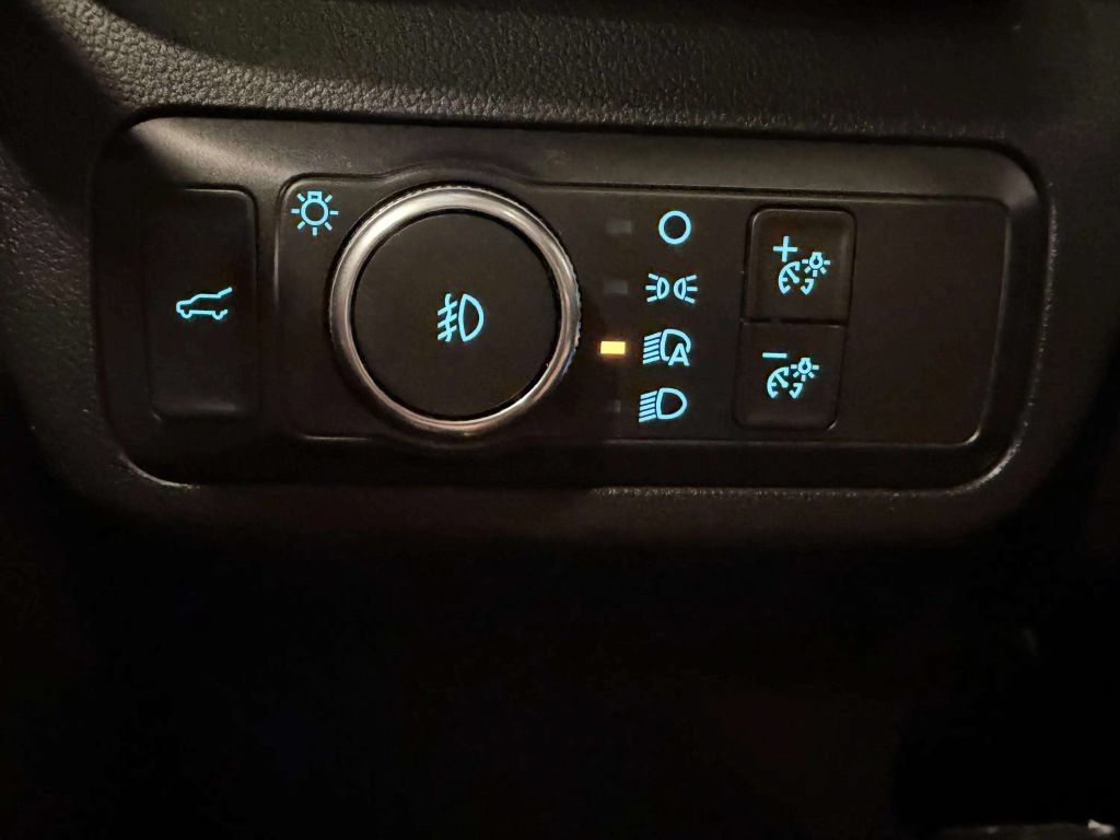 Used 2020 Ford Escape SEL FWD image 41