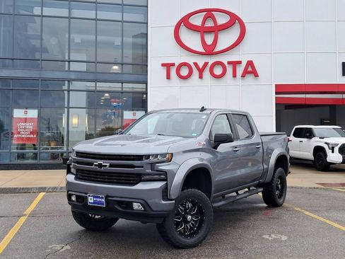Used 2020 Chevrolet Silverado 1500 RST AWD/4WD image 1
