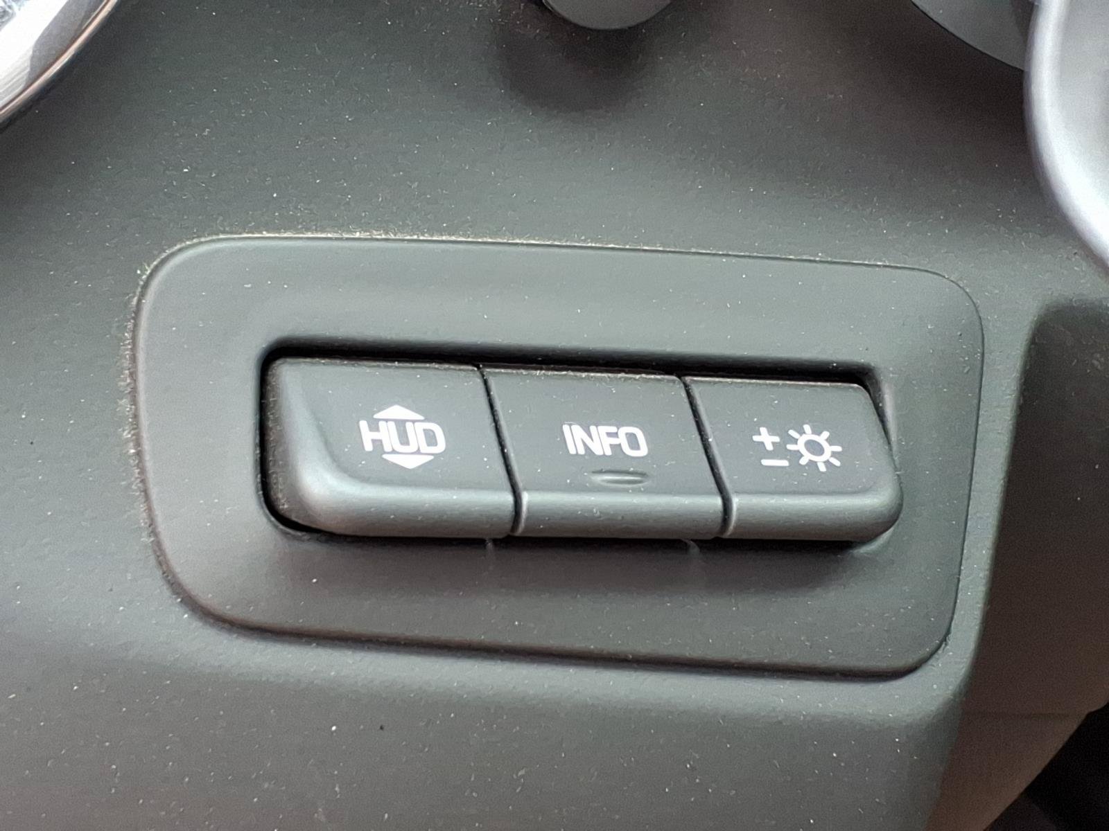 Used 2017 Chevrolet Camaro SS RWD image 12