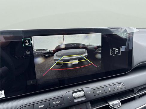 New 2025 Kia K4 LXS image 25