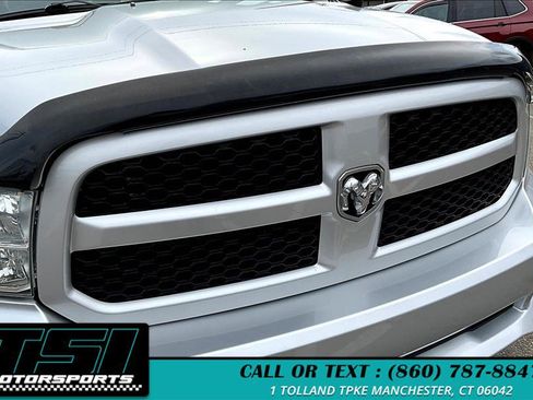 Used 2018 RAM 1500 Express w/ Express Value Package image 29