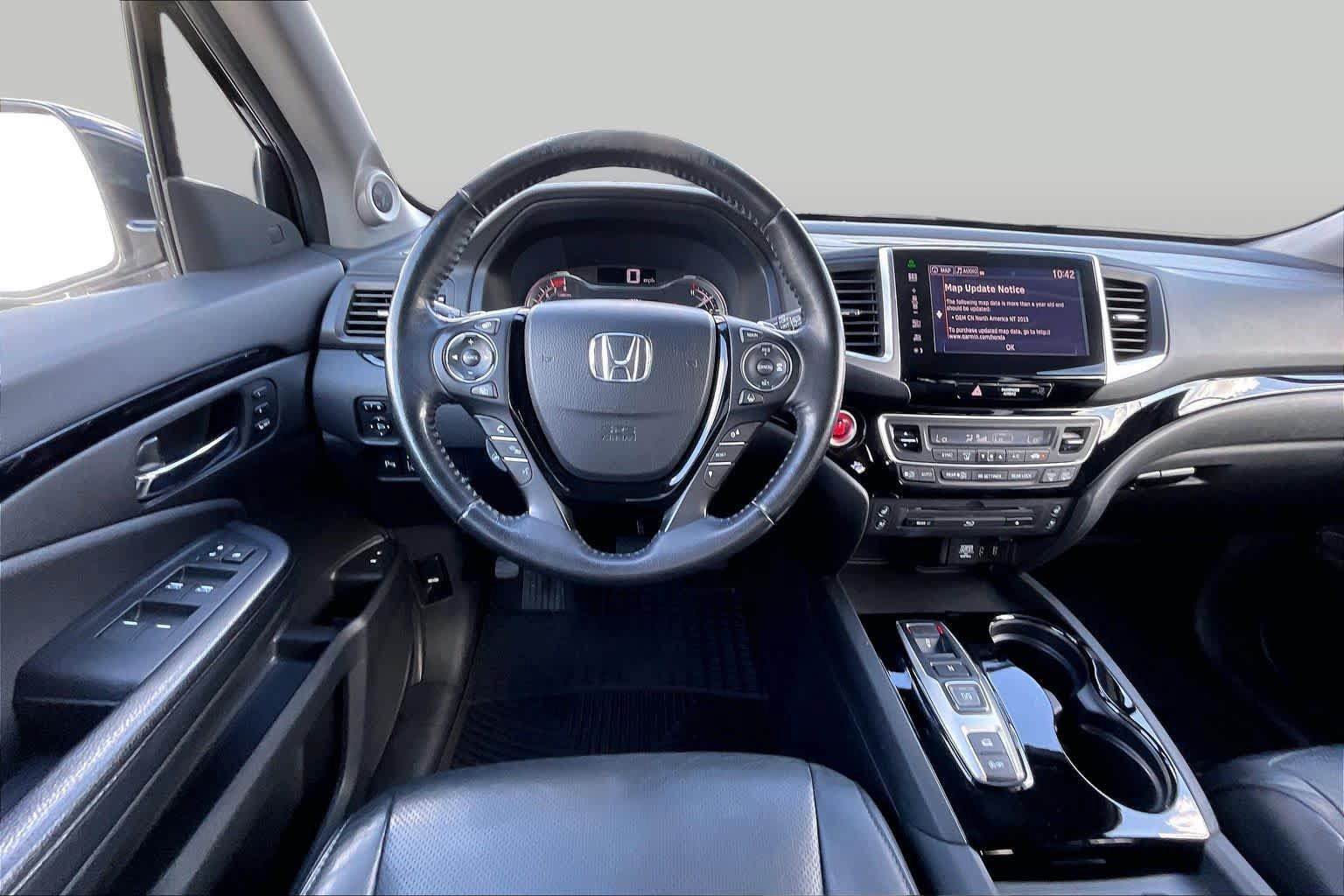 Used 2016 Honda Pilot Elite image 6