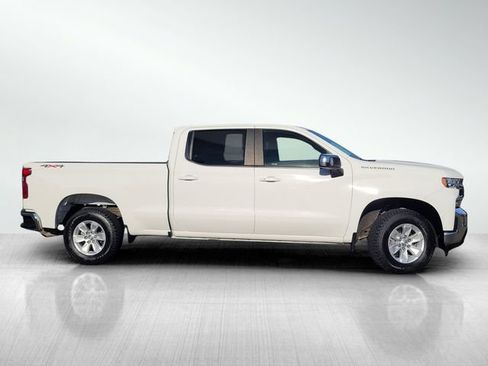 Used 2021 Chevrolet Silverado 1500 LT w/ Convenience Package II image 3