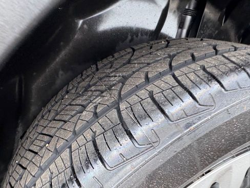 Used 2024 Chevrolet Trax LS w/ Driver Confidence Package image 31