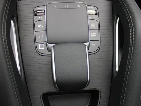 New 2025 Mercedes-Benz GLE 350 4MATIC image 31