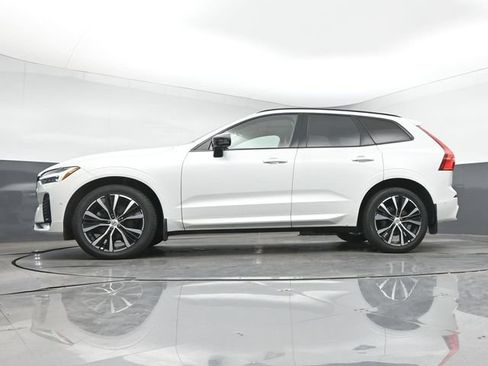 Used 2023 Volvo XC60 B5 Plus w/ Climate Package AWD/4WD image 40