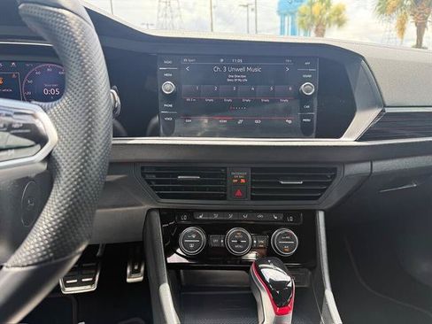 Used 2024 Volkswagen Jetta GLI 40th Anniversary Edition FWD image 14