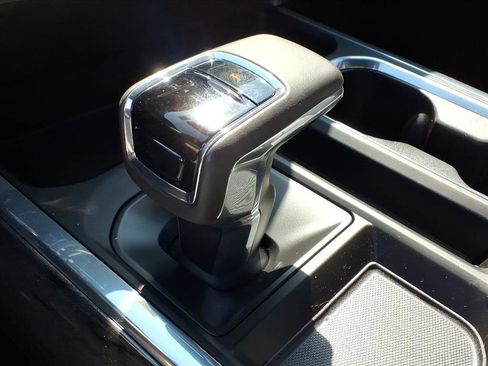 Used 2024 Chevrolet Silverado 1500 LTZ w/ LTZ Premium Package image 15