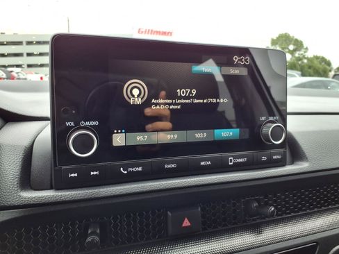 Used 2025 Honda CR-V LX image 6