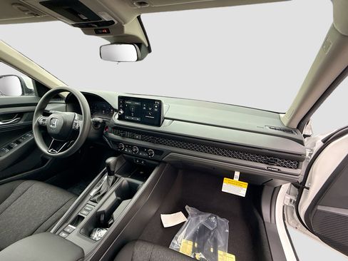 New 2026 Honda Accord LX image 24