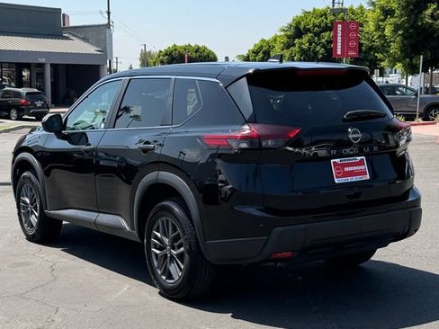 Used 2024 Nissan Rogue S FWD image 5