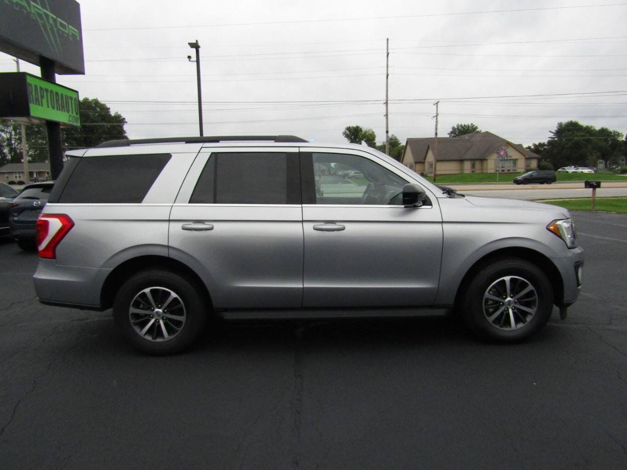 Used 2021 Ford Expedition XL RWD image 9