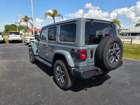 New 2026 Jeep Wrangler Sahara AWD/4WD image 8