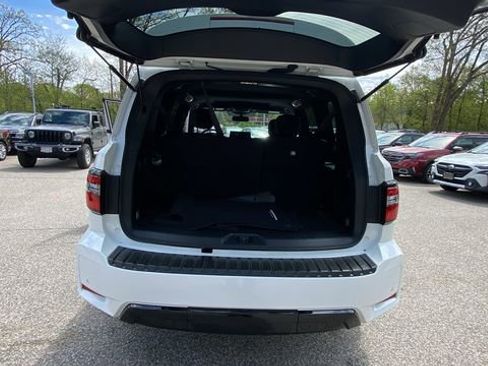 Used 2023 Nissan Armada SL w/ Midnight Edition Package AWD/4WD image 34