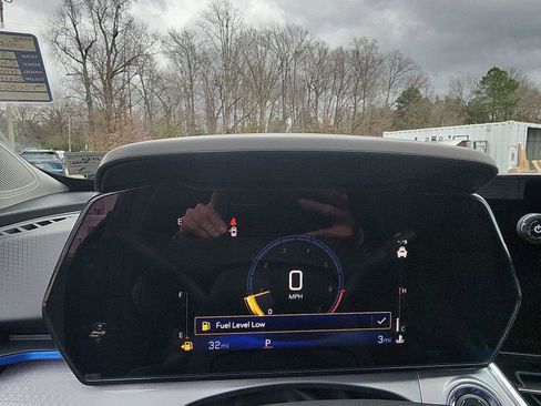 New 2026 Chevrolet Trax LT w/ Driver Confidence Package image 16